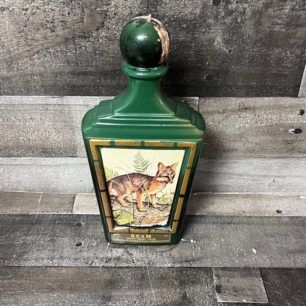 VTG Jim Beam Gray Fox Decanter James Lockhart Wildlife Artist Green 750ml EMPTY